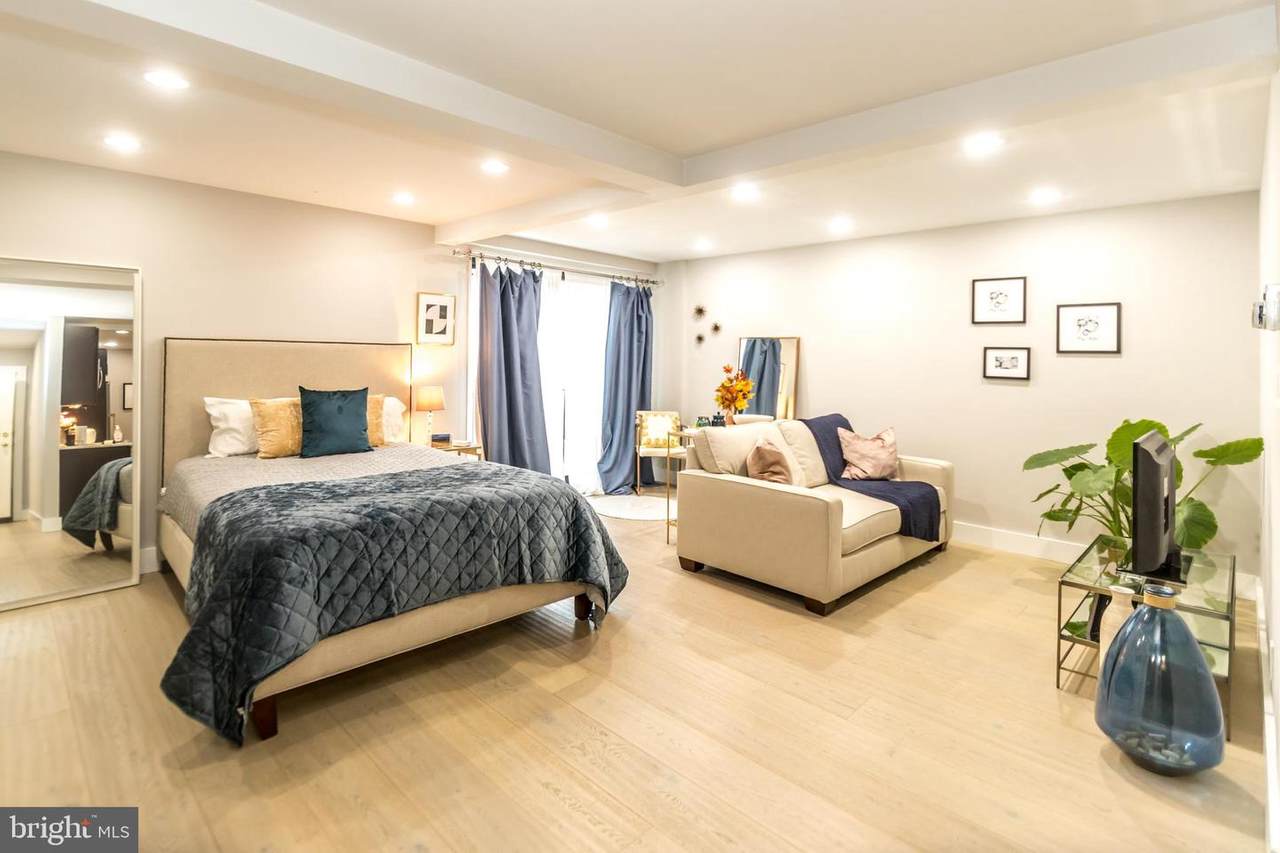 1601 18TH Street - Photo 1