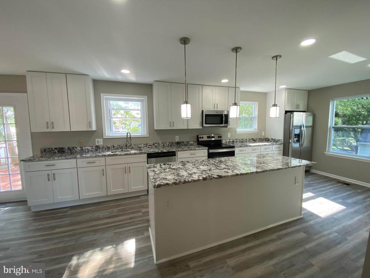 7842 Greengate Way - Photo 1