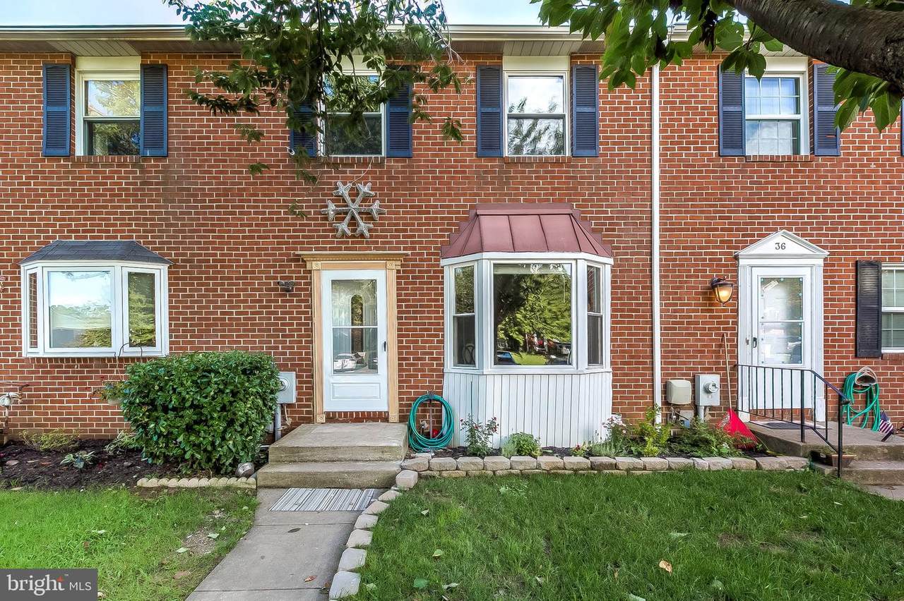 34 Sylvan Park Court - Photo 1