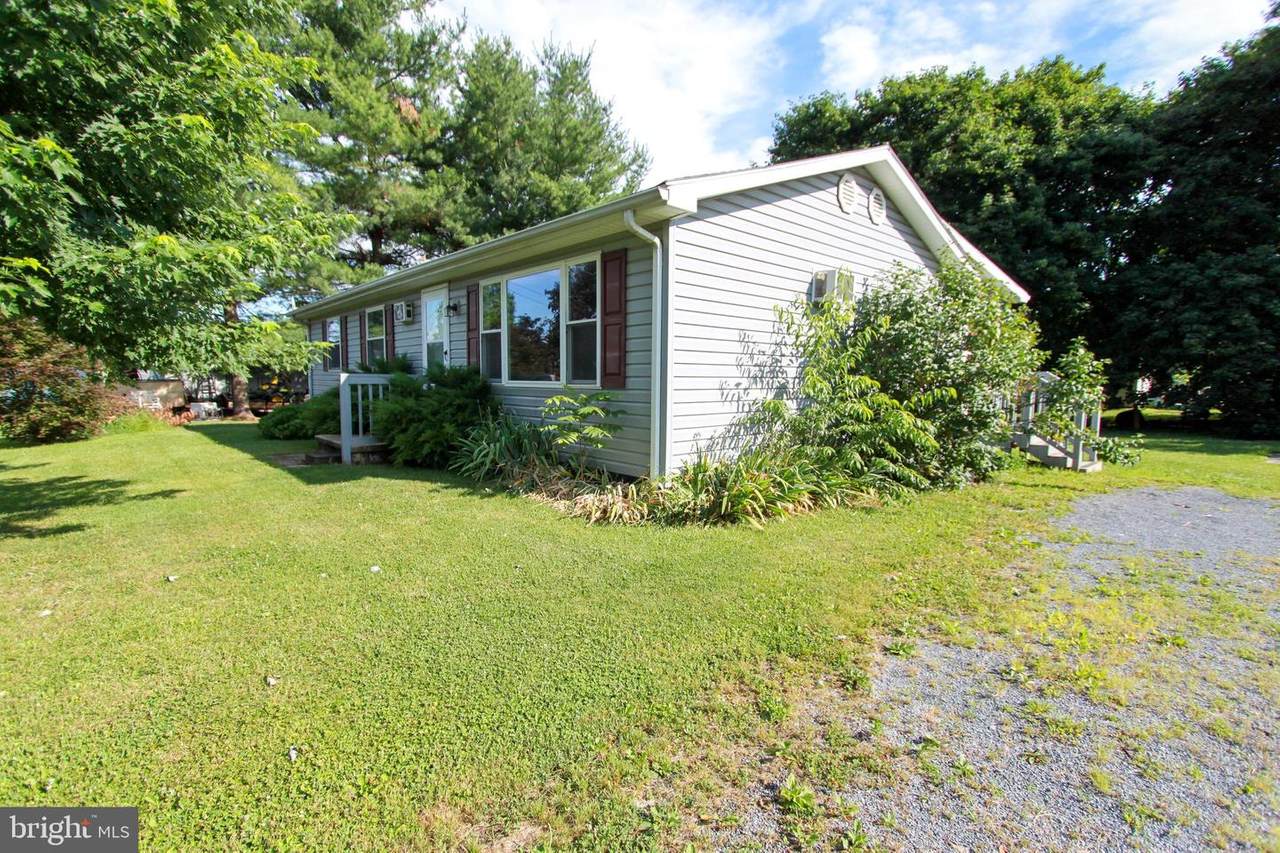 31 Tally Ho Drive - Photo 1