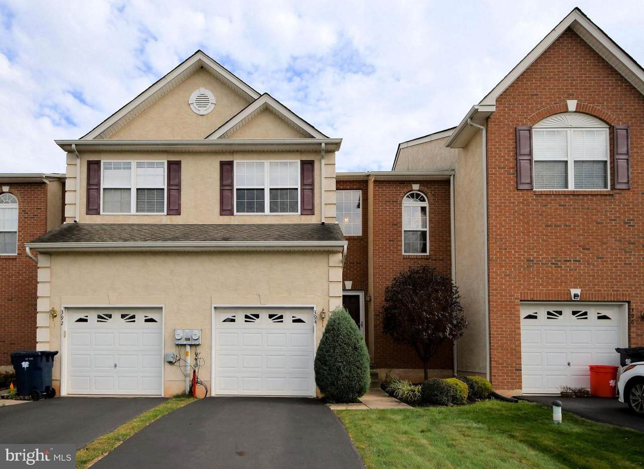 394 Auburn Court - Photo 1