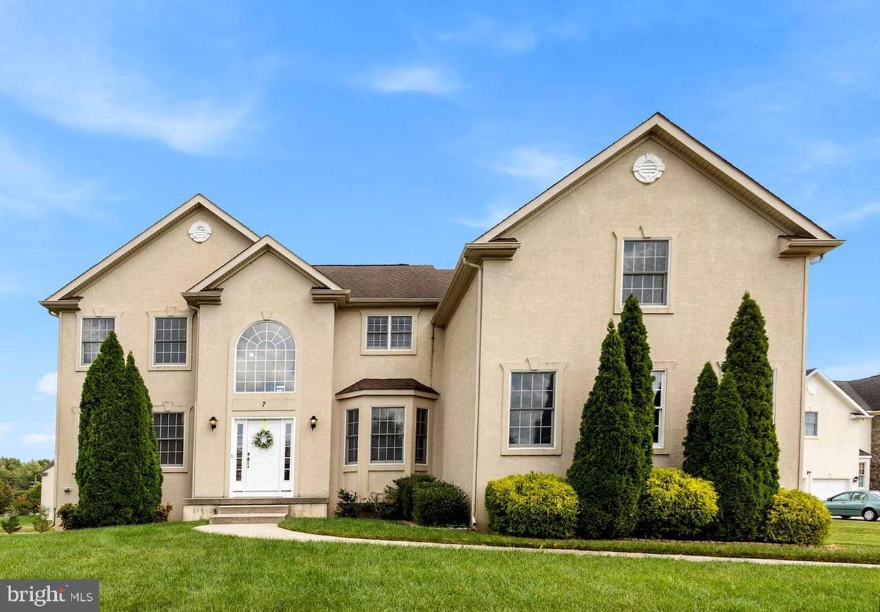 7 Clements Court - Photo 1