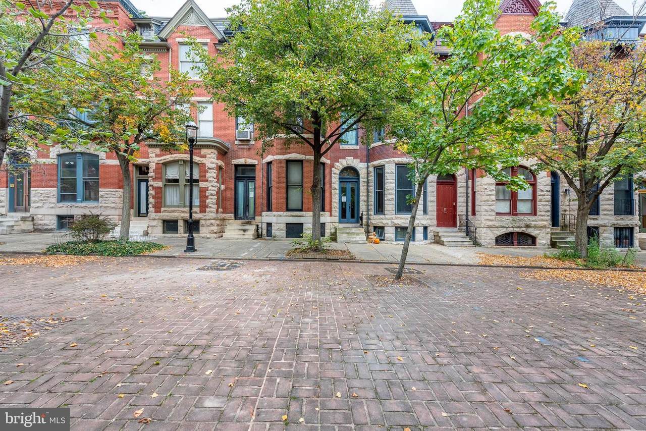 1721 Linden Avenue - Photo 1