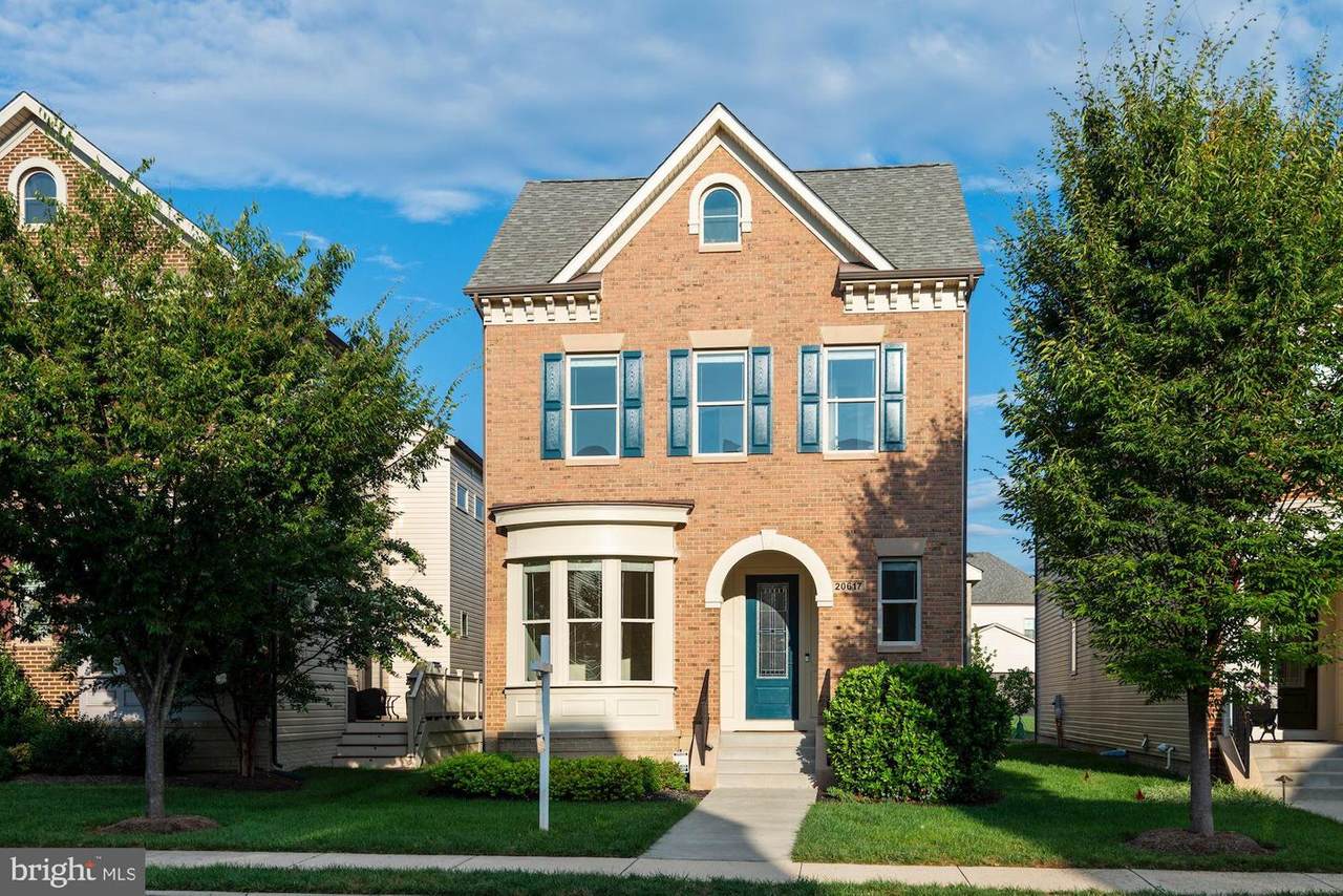 20617 Exchange Street - Photo 1