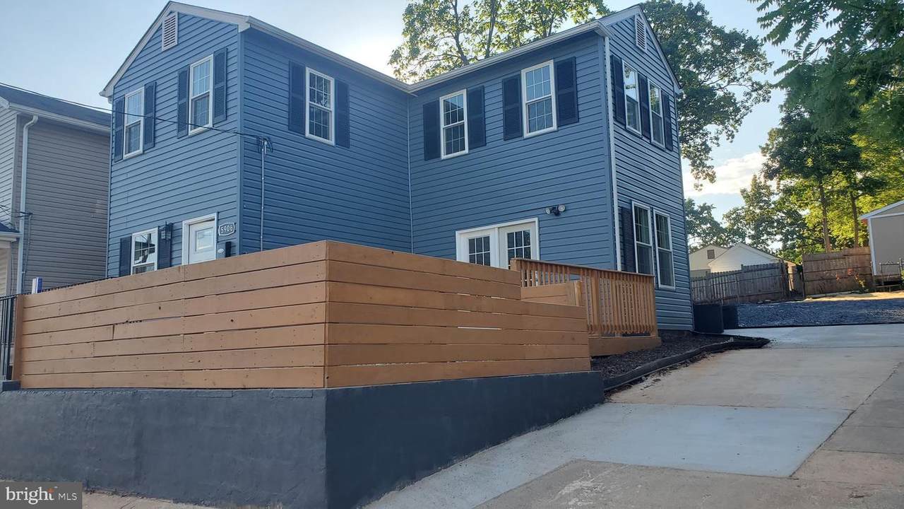 5906 Crown Street - Photo 1