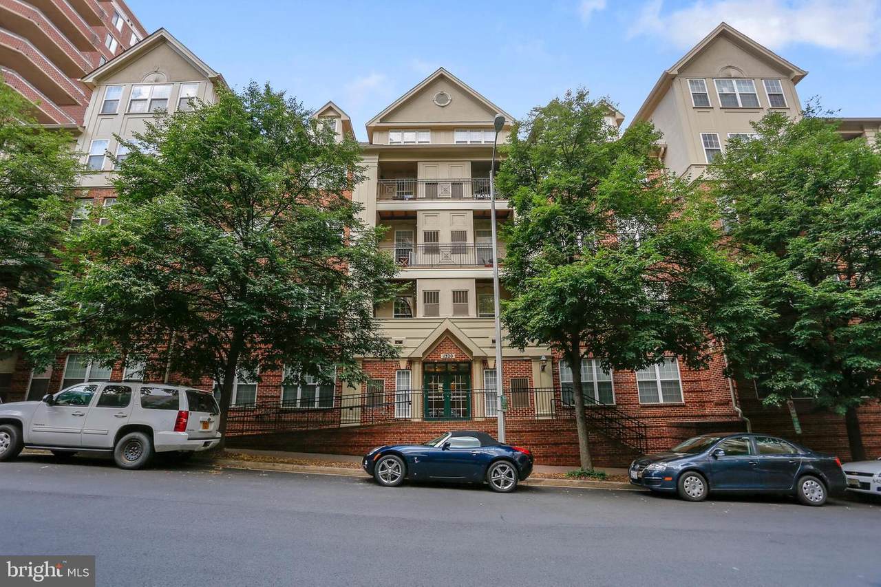 1320 Wayne Street - Photo 1