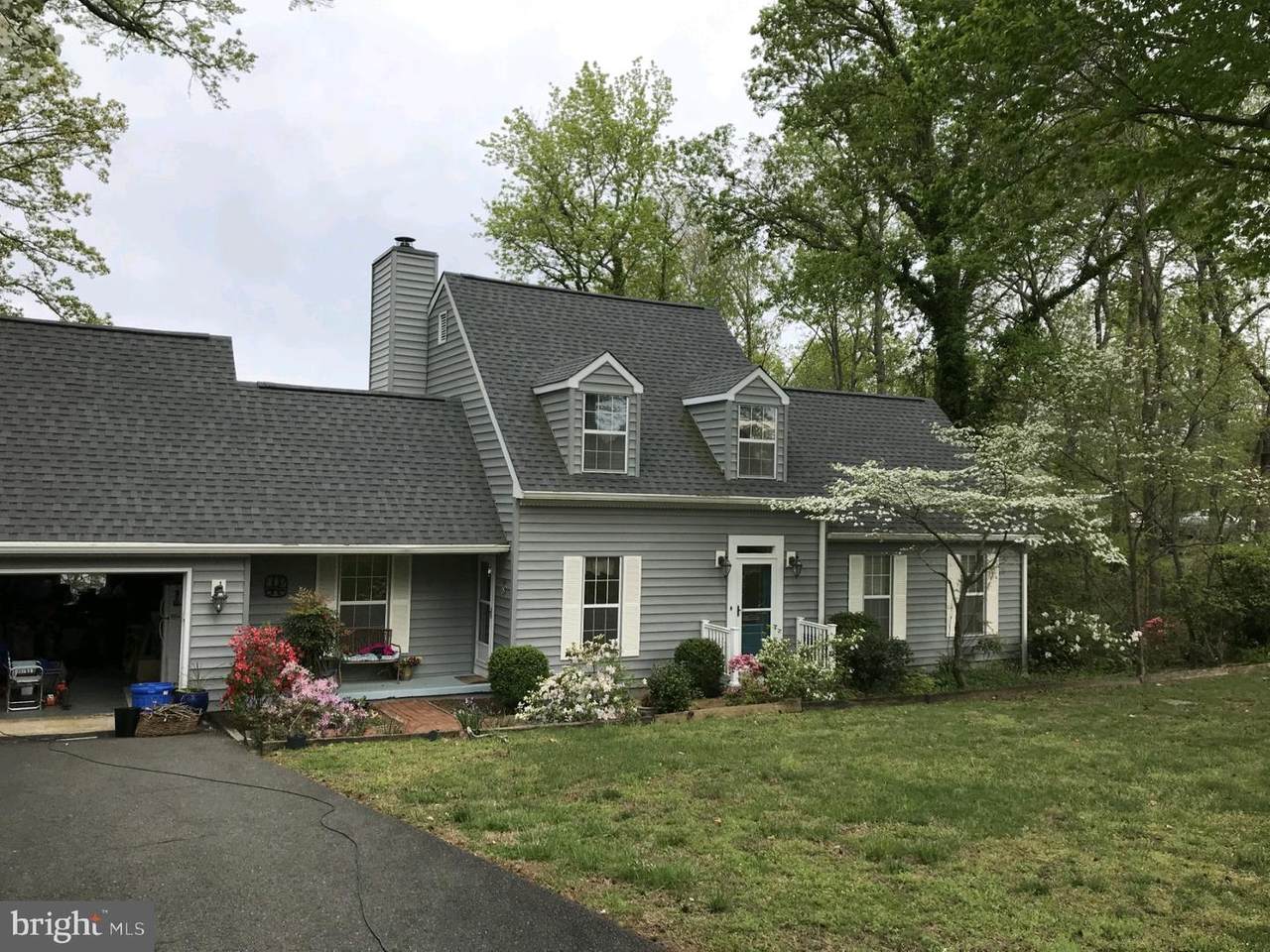 543 Bay Pointe Drive - Photo 1