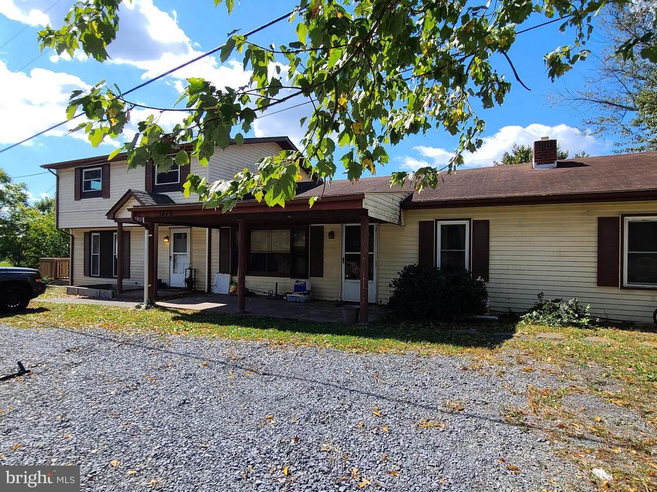 1574 Middleway - Photo 1