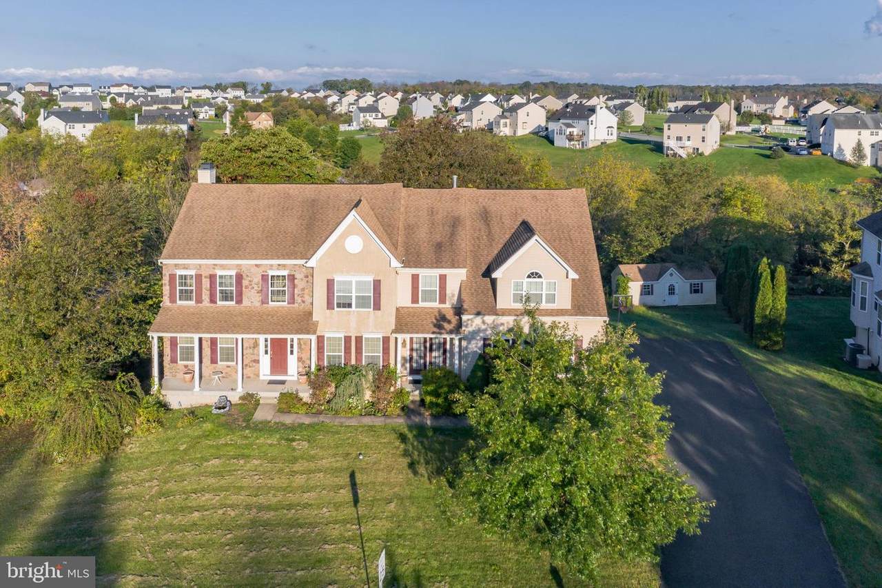 113 Shadybrooke Dr S - Photo 1