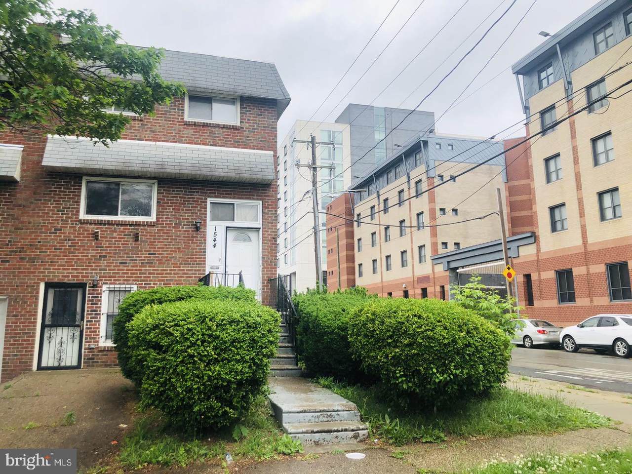 1544 13TH Street - Photo 1