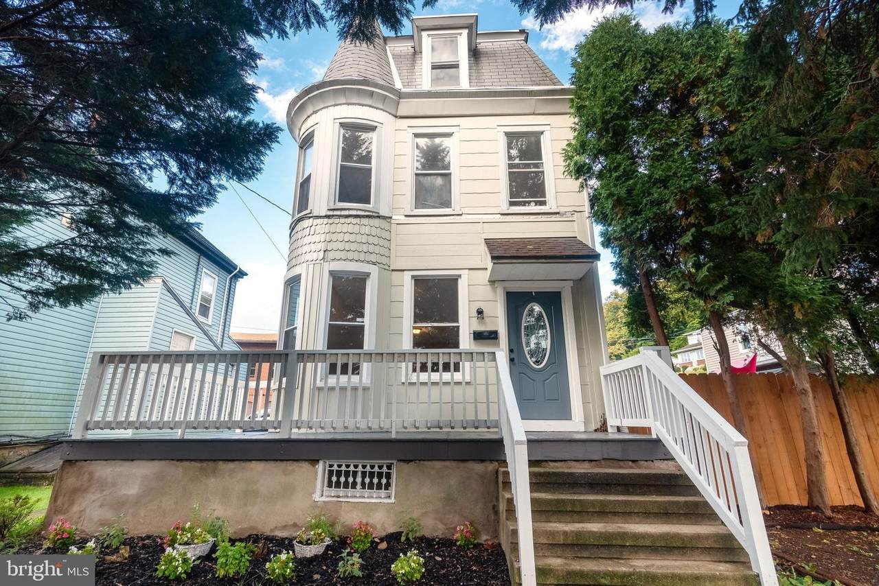 24 23RD Street - Photo 1