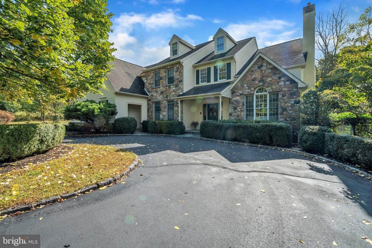 729 North Wales Road - Photo 1