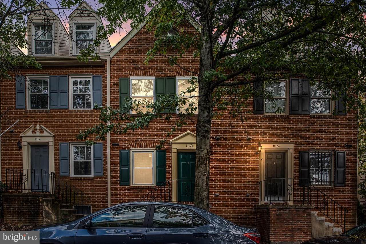 1117-B Vernon Street - Photo 1