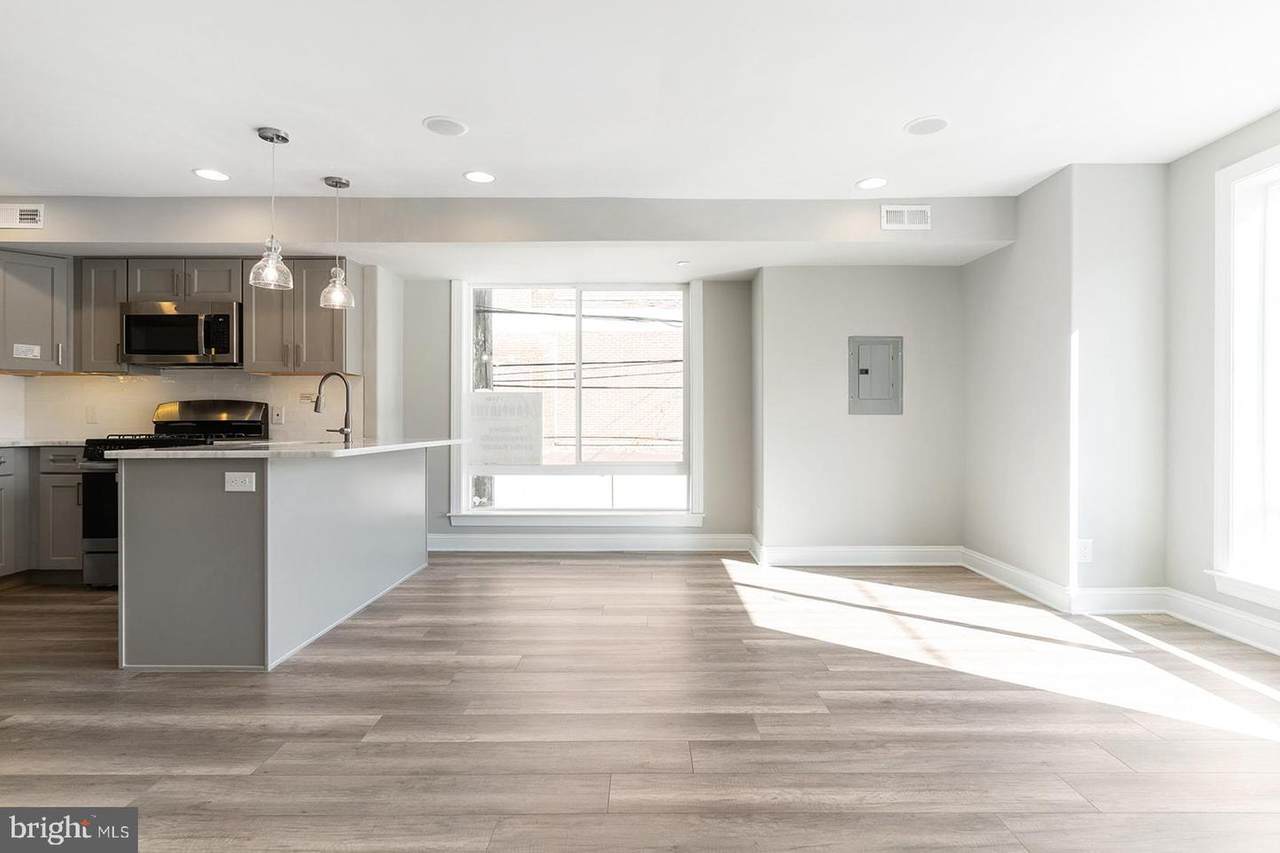 1419 Poplar Street - Photo 1