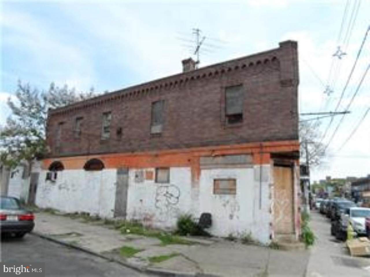 1122 Mount Ephraim Avenue - Photo 1