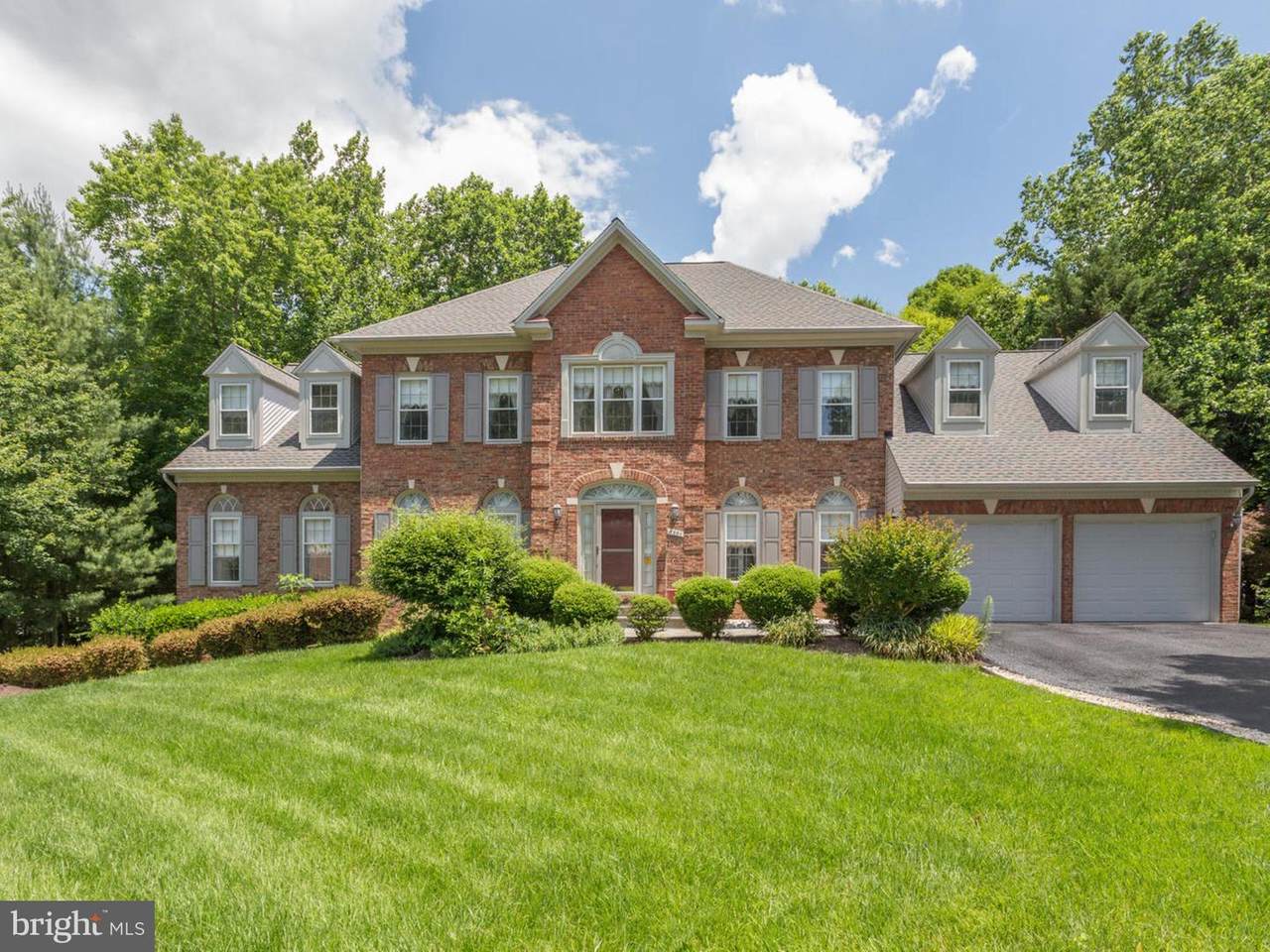 8301 Crosspointe Drive - Photo 1