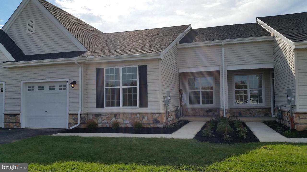 81 Grand National Lane - Photo 1