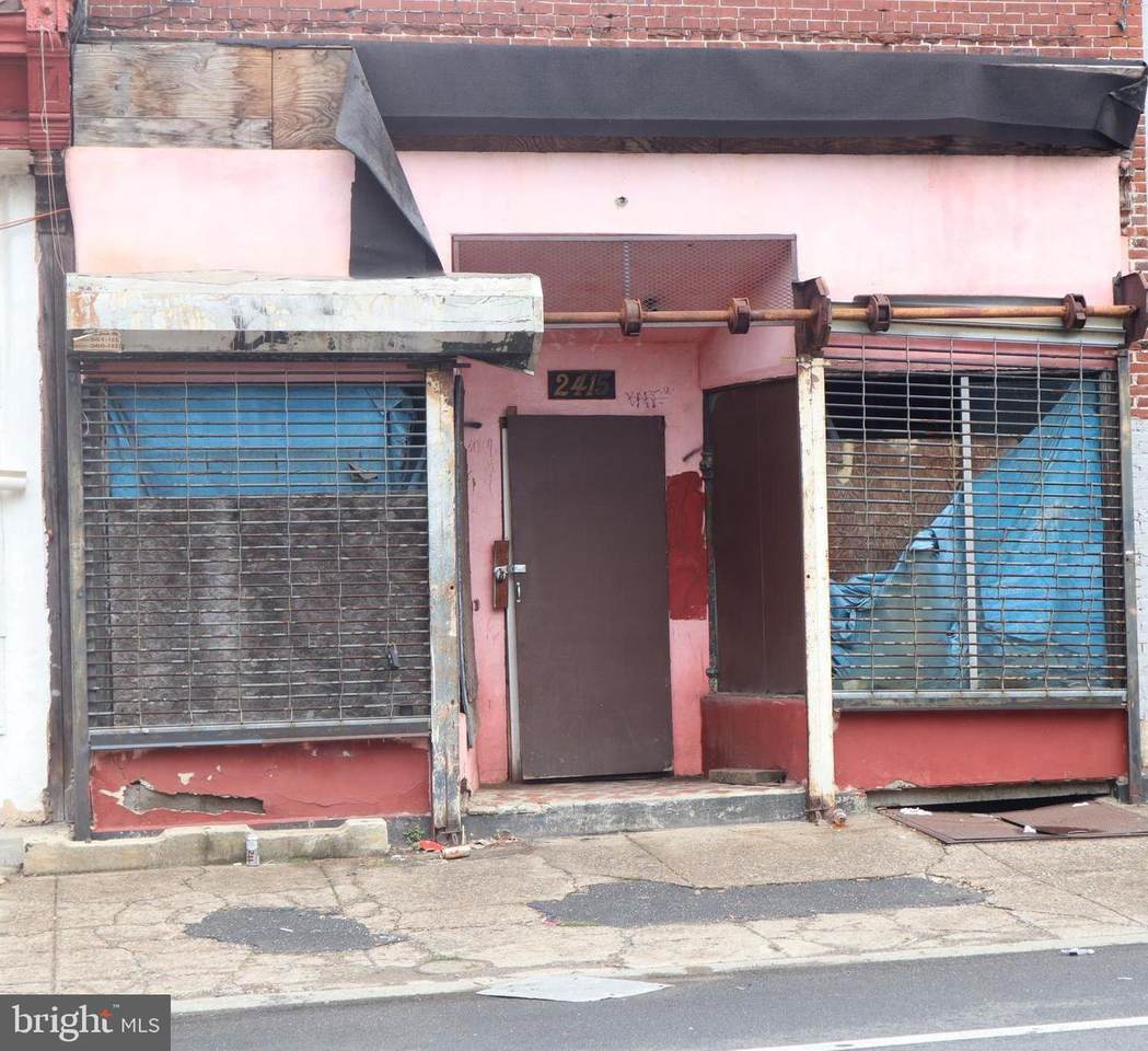 2415 Ridge Avenue - Photo 1