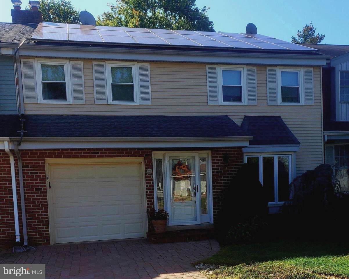 209 Carleton Lane - Photo 1