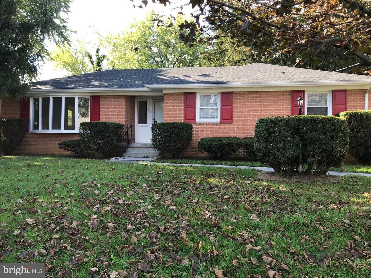 530 Wentworth Drive - Photo 1