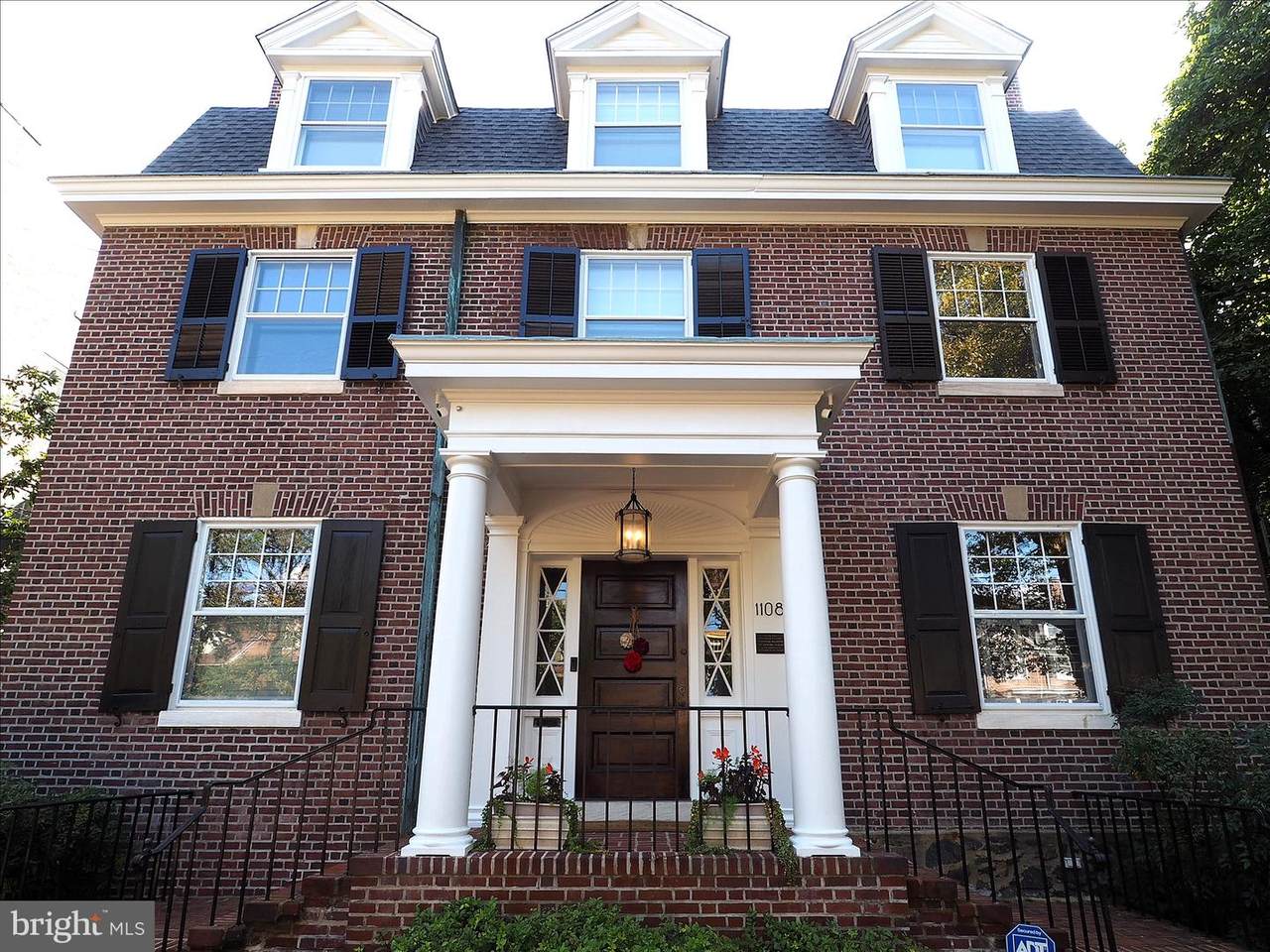 1108 Broom Street - Photo 1