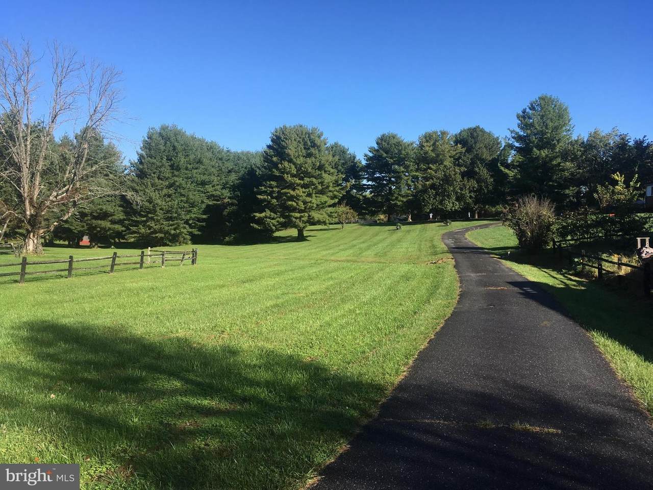 343 Colonial Hwy - Photo 1