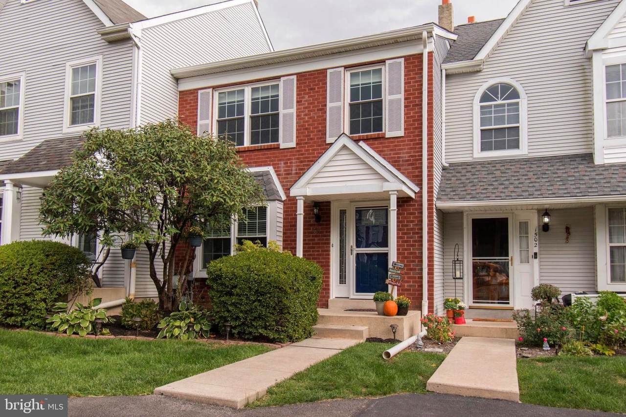 1504 Cranberry Drive - Photo 1