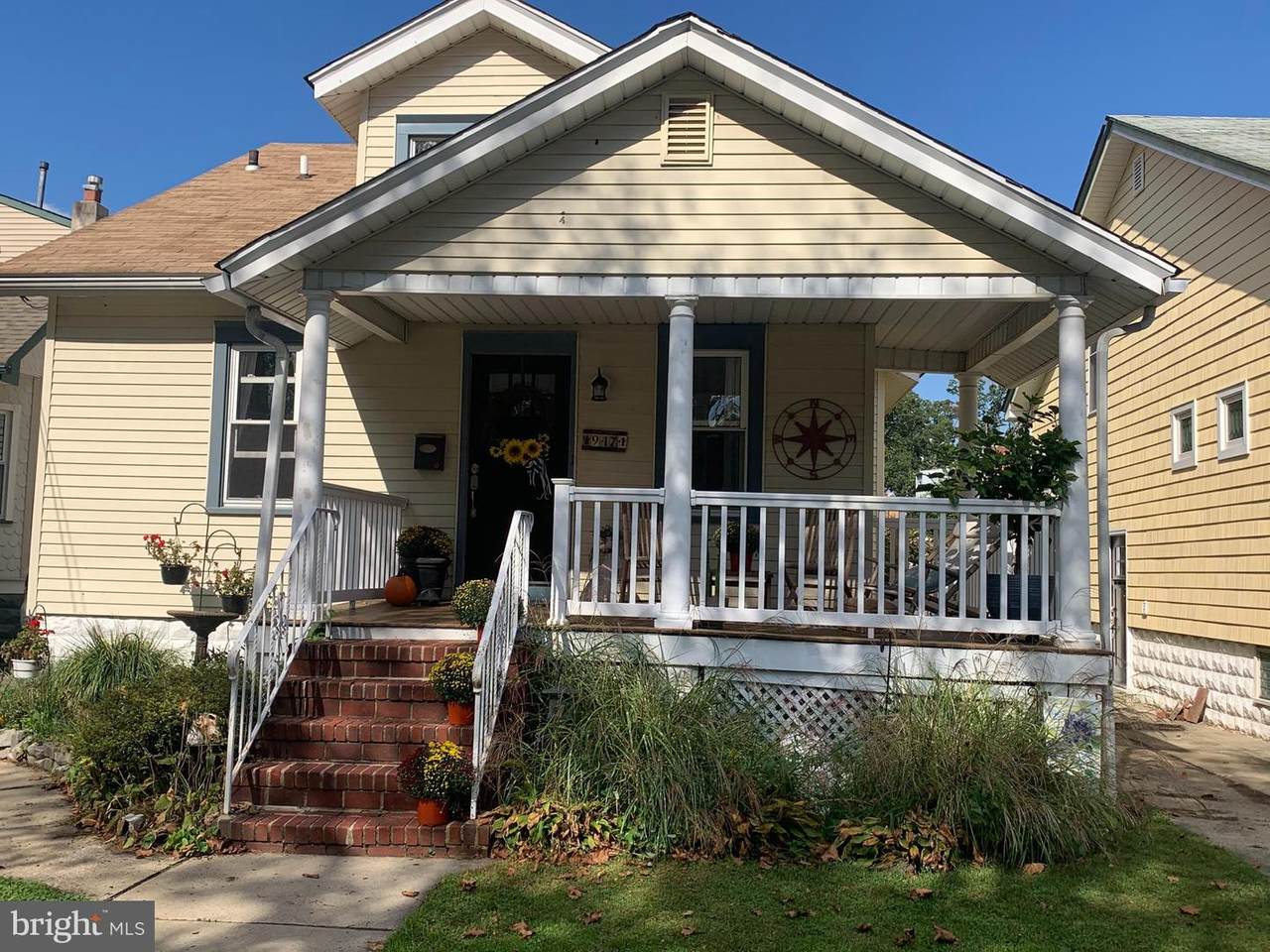 947 Oriental Avenue - Photo 1