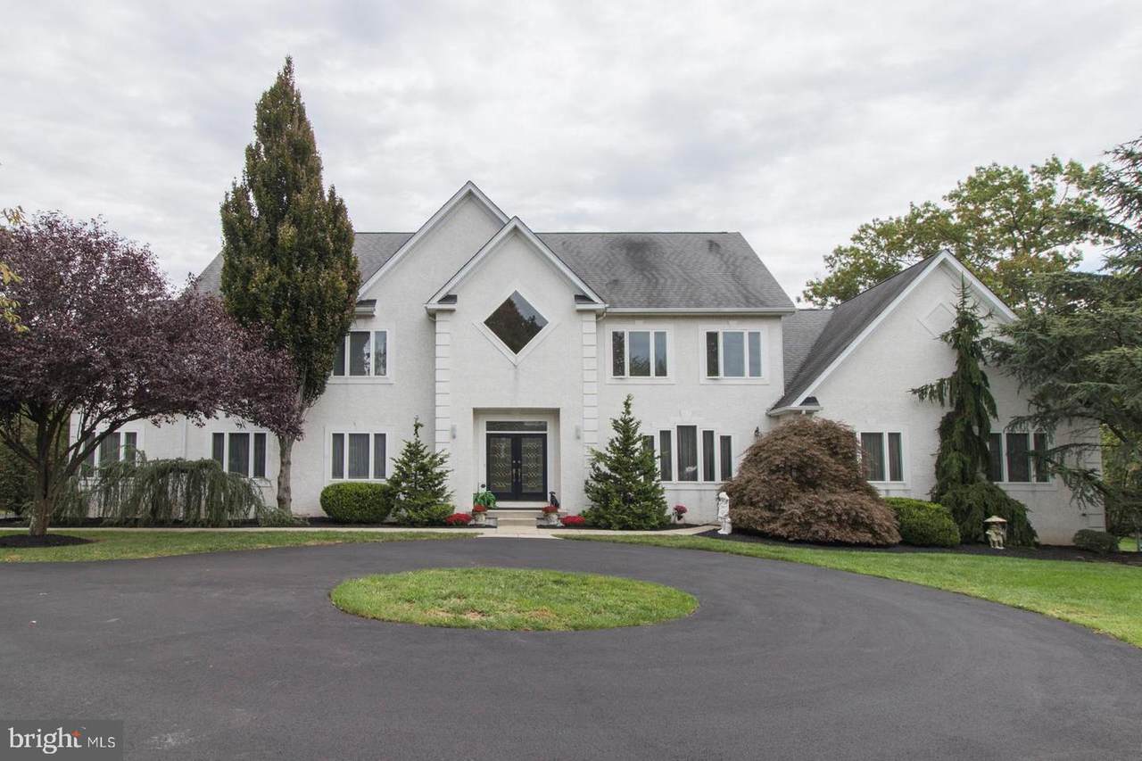 540 Limekiln Pike - Photo 1