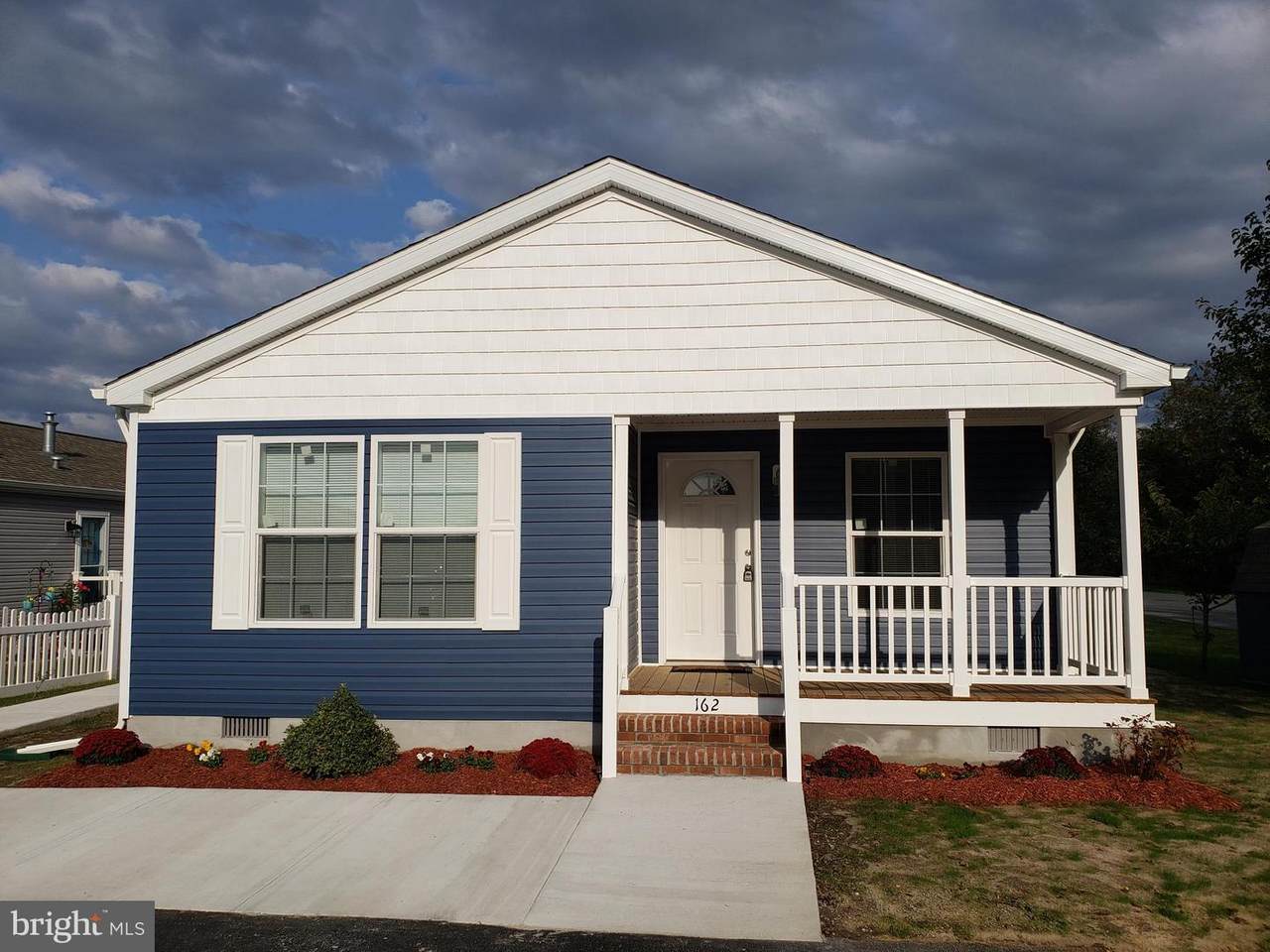 162 Barefoot Lane - Photo 1