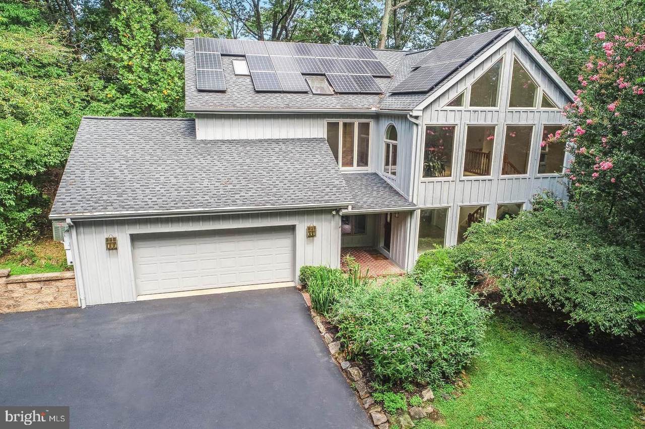 16 Foxhill Lane - Photo 1