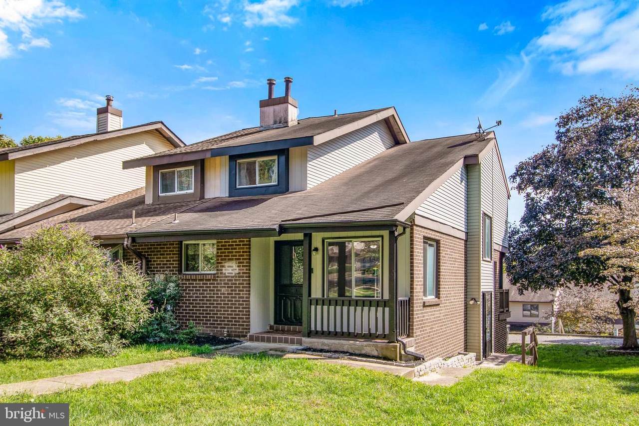 4945 Mermaid Boulevard - Photo 1