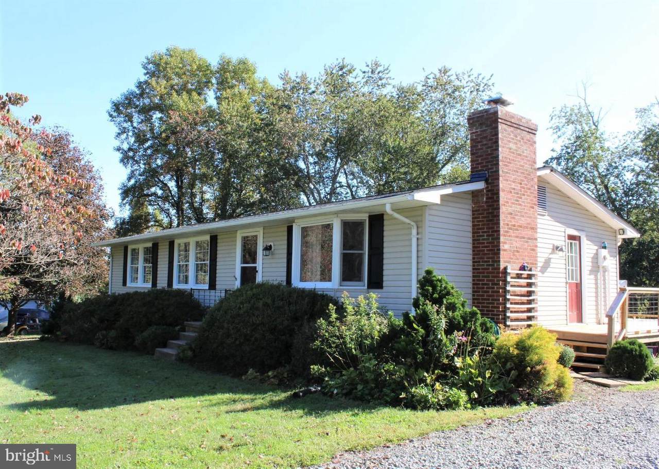704 Tryme Road - Photo 1