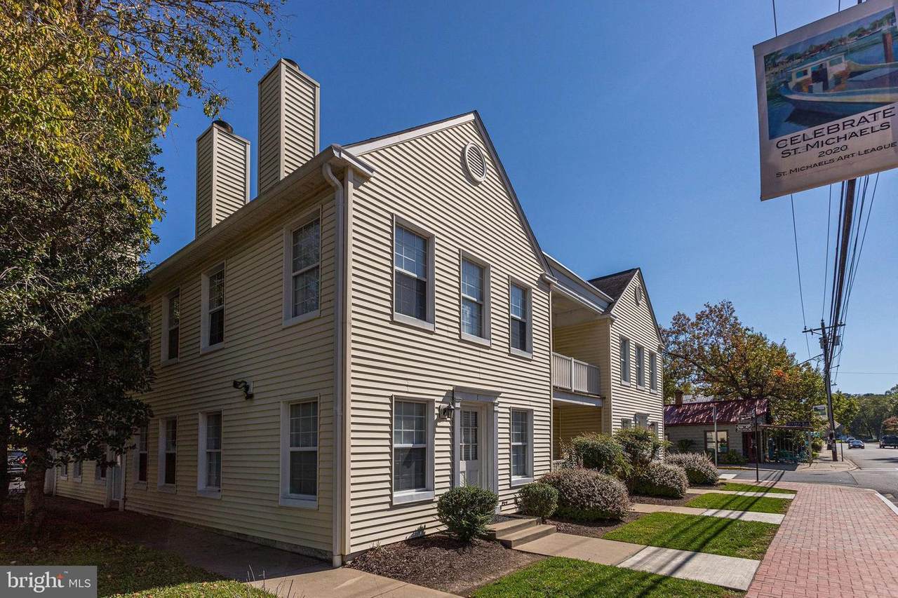 507 Talbot Street - Photo 1