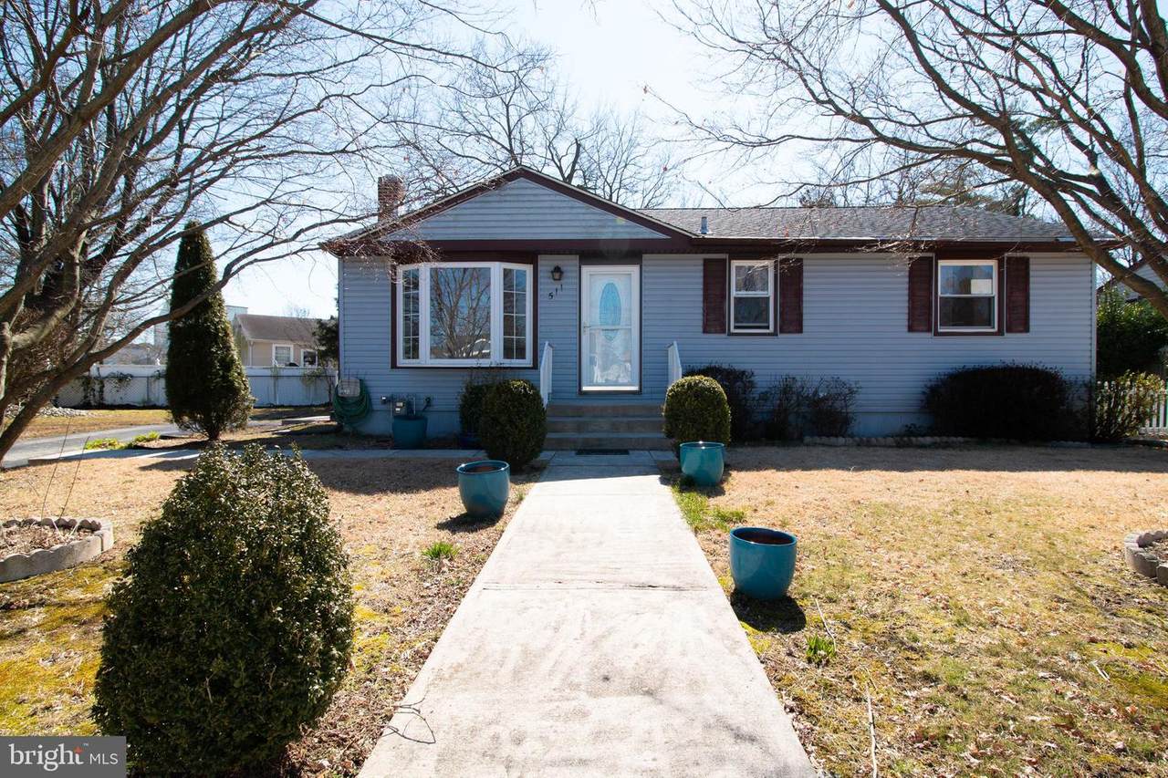 511 Edward Lane - Photo 1