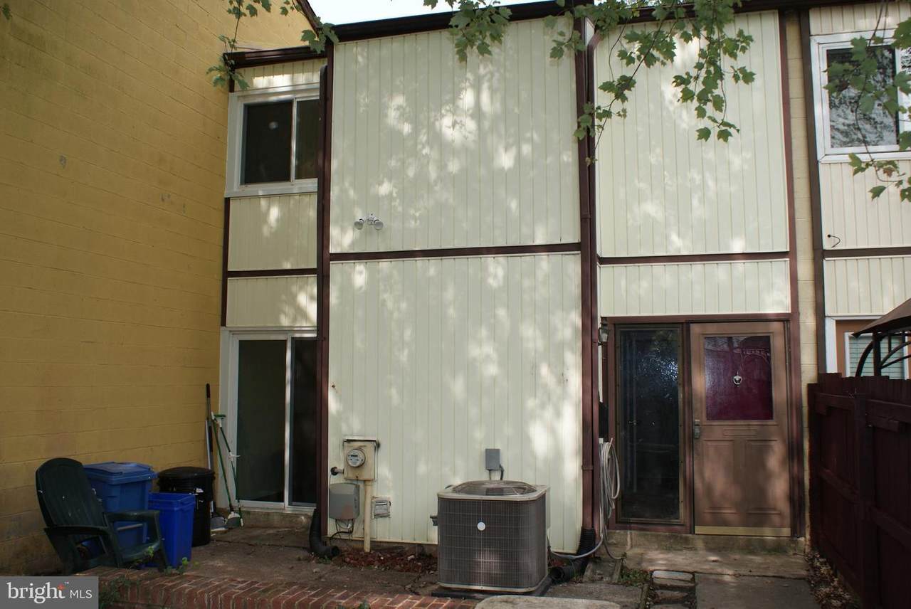 7683 Laytonia Drive - Photo 1