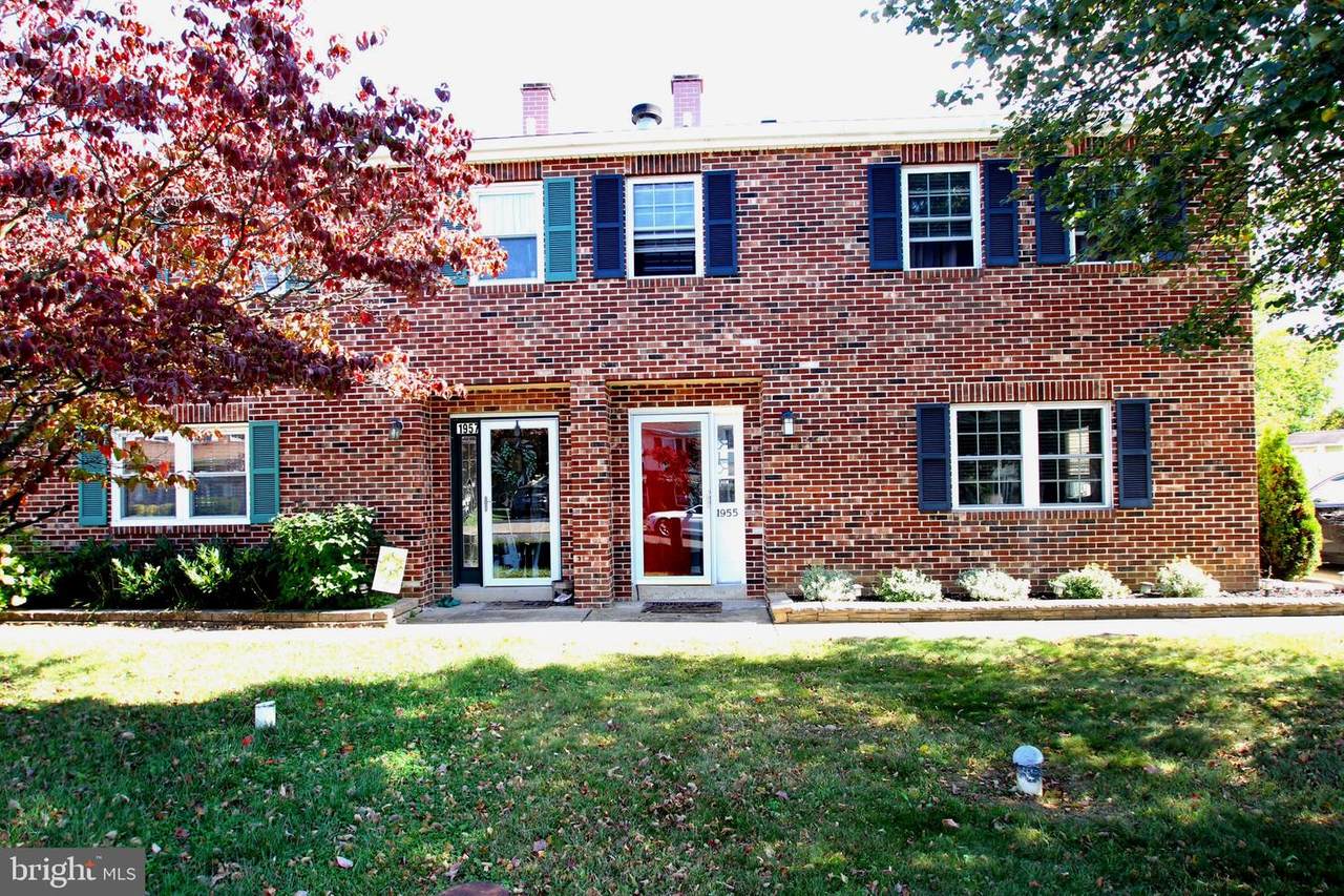 1955 Lynda Drive - Photo 1