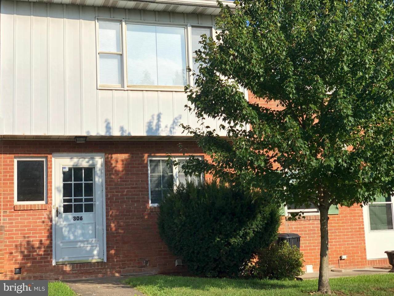 306 Saint Paul Street - Photo 1