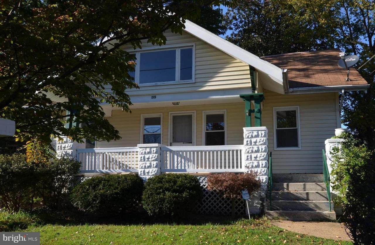 215 Franklin Avenue - Photo 1