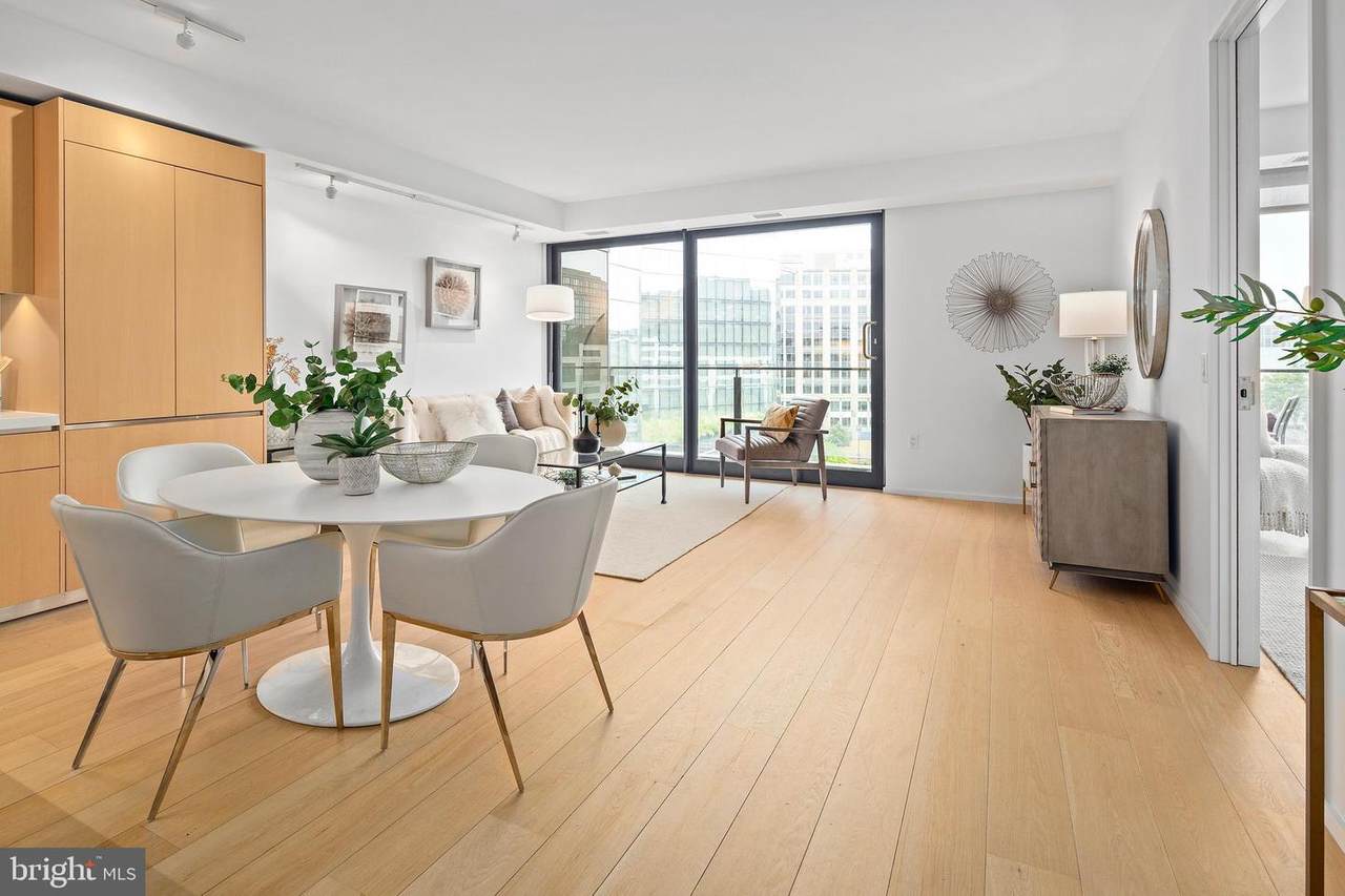 920 I Street - Photo 1