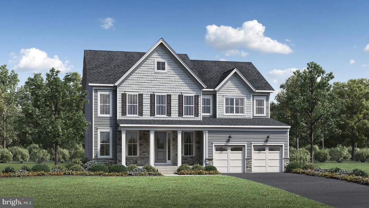 204 Lily Lane - Photo 1
