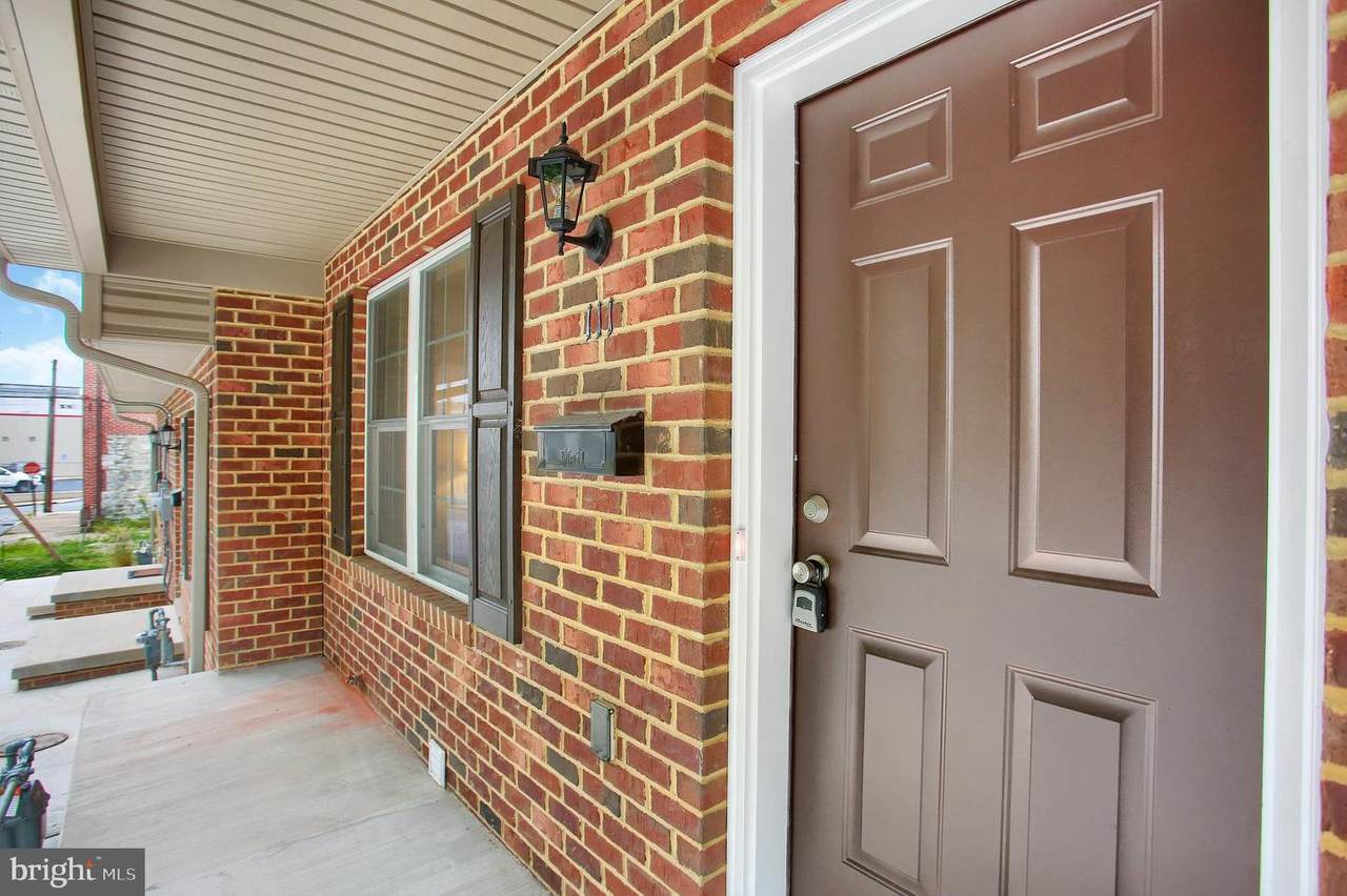 111 Frank S Brown Boulevard - Photo 1