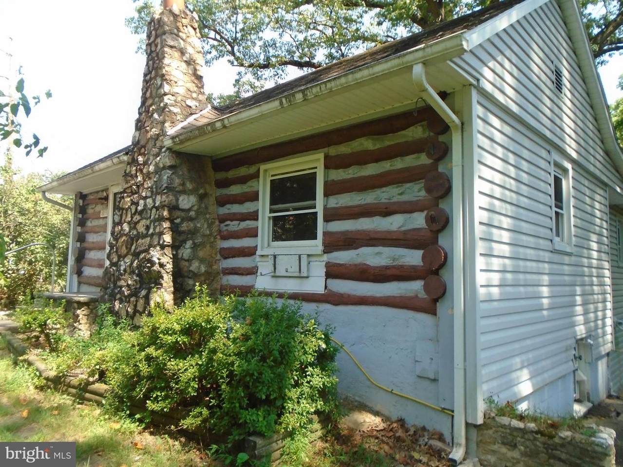 5013 Whispering Pines Lane - Photo 1