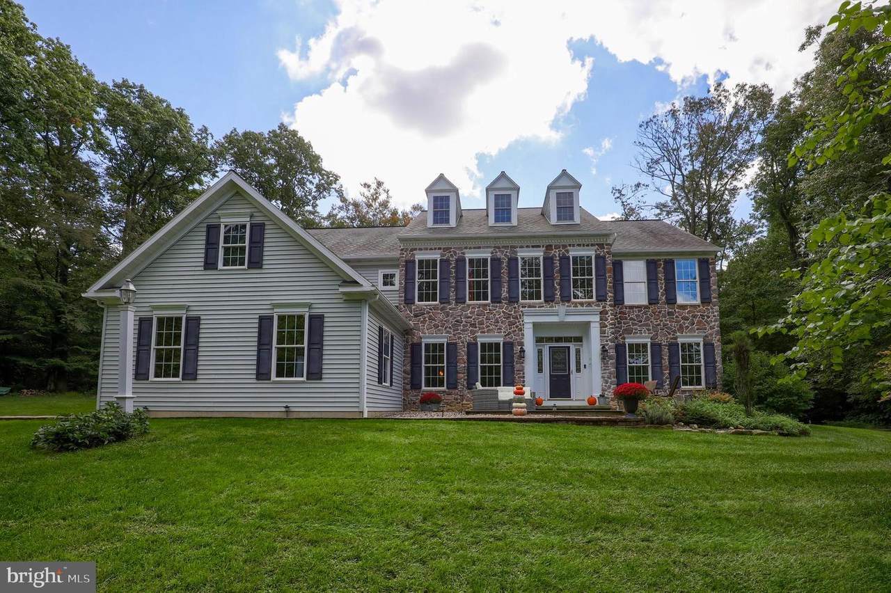 70 Woodland Drive - Photo 1