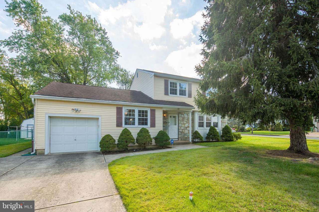 102 Elkins Road - Photo 1