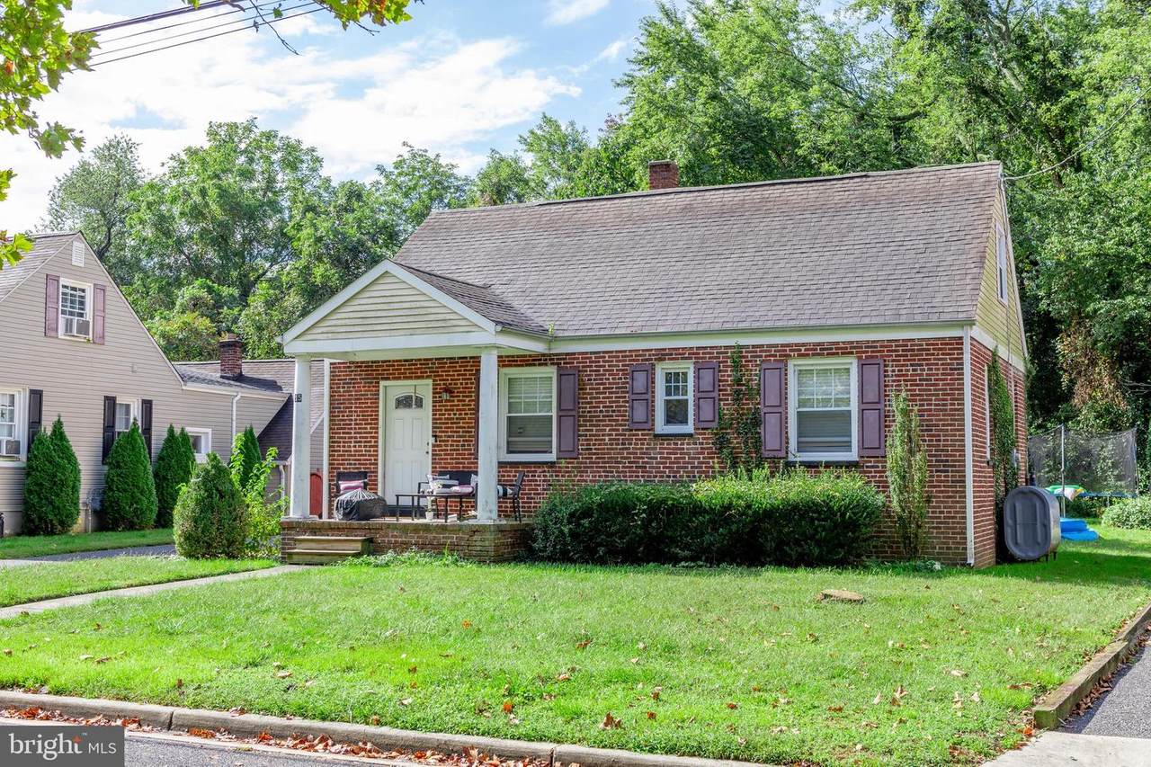 15 Crossland Avenue - Photo 1