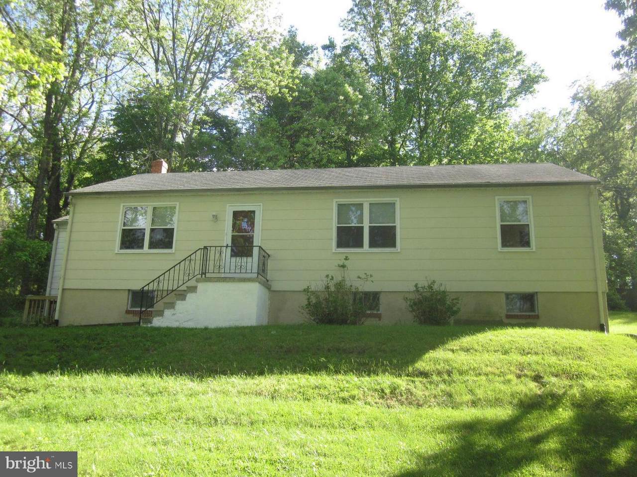 8905 Frederick Road - Photo 1