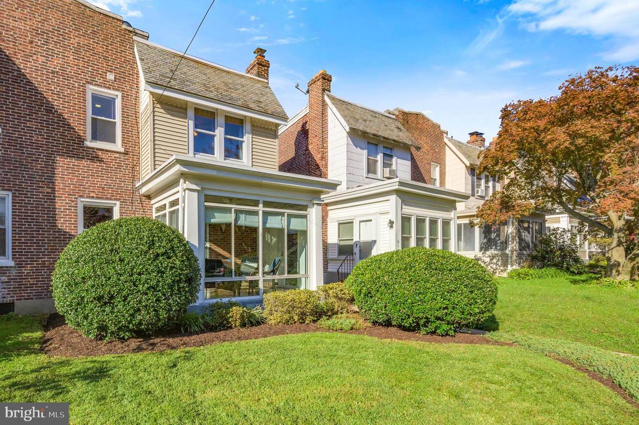 610 28TH Street - Photo 1