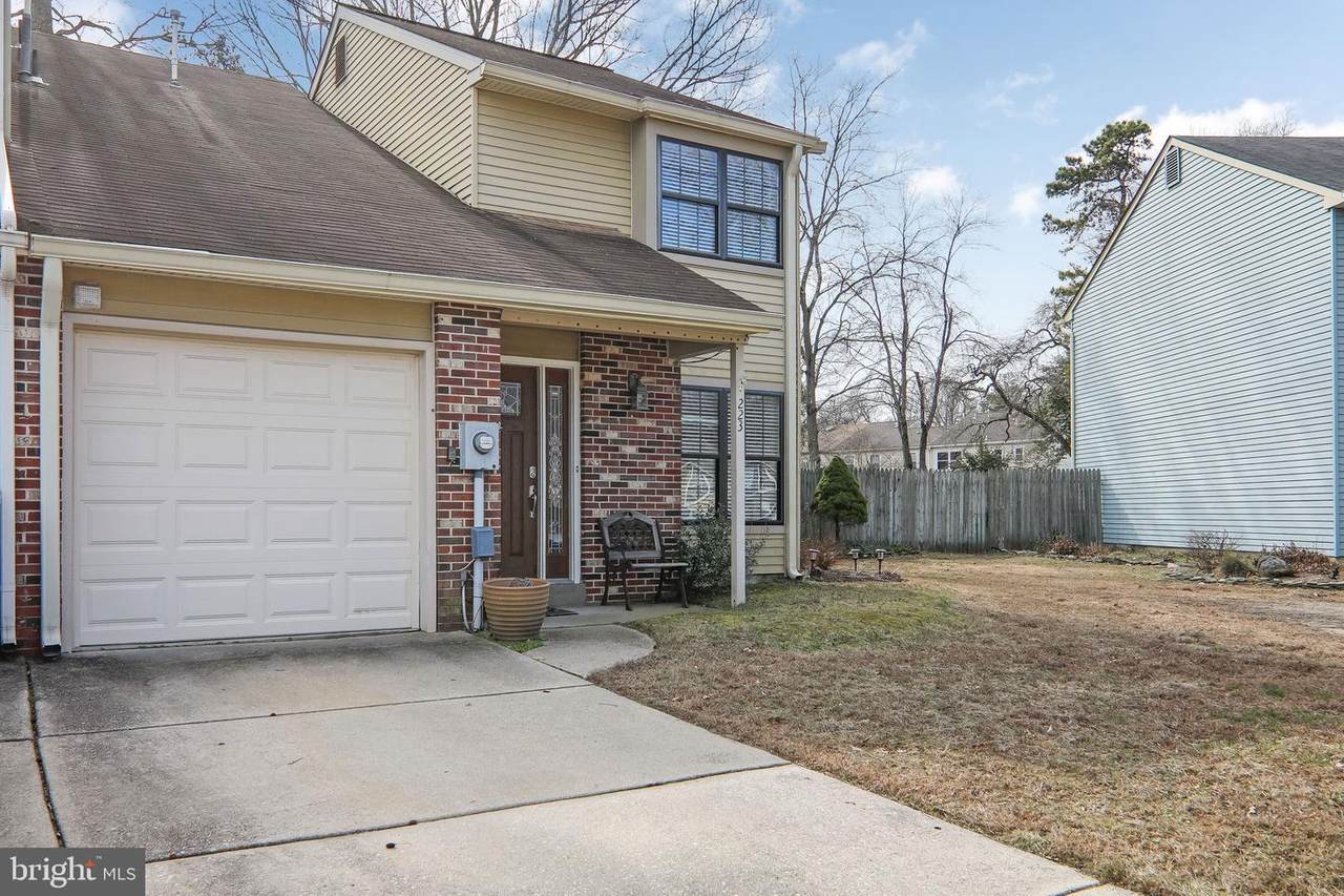 223 Shady Lane - Photo 1