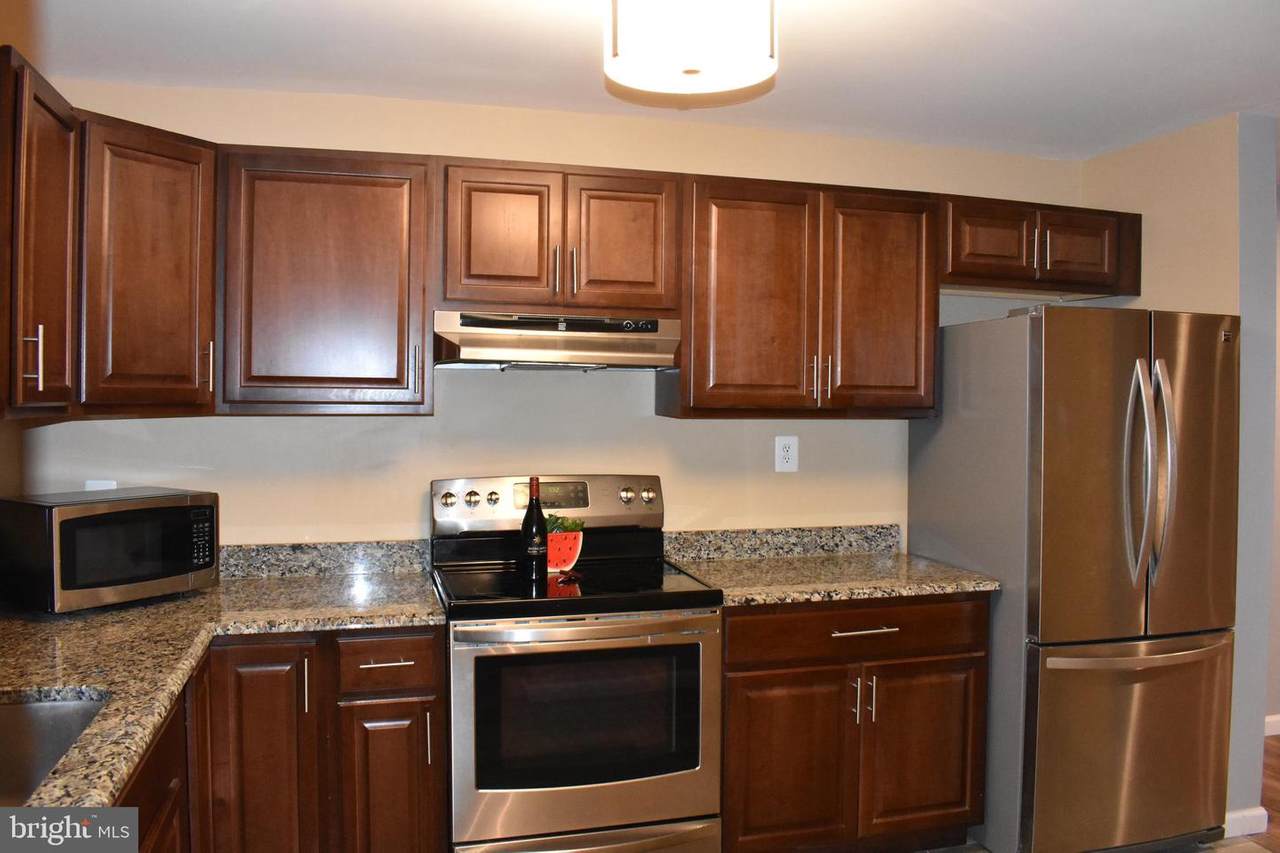 1706 Brooksquare Drive - Photo 1